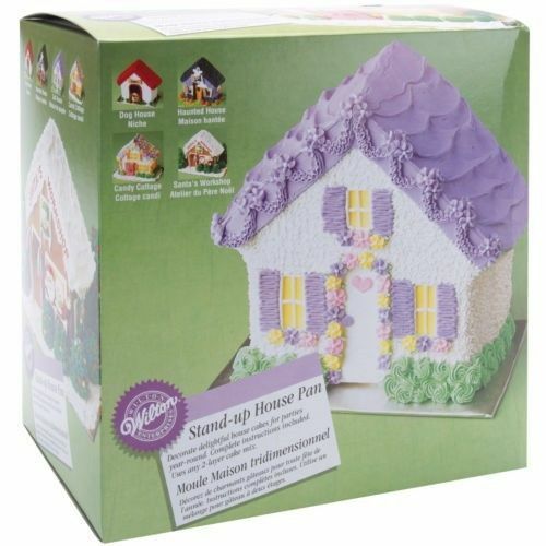 New In Box Vintage Wilton Stand-Up 3-D House Pan Set 2105-2070