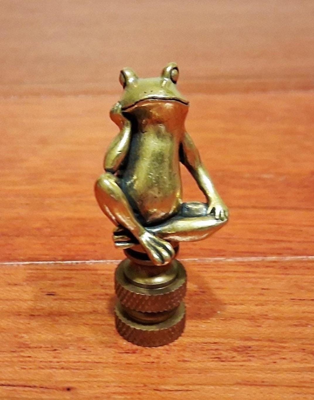 Amused Thinking Frog Lamp Finial Shade Topper Retro Detailed Brass Whimsical Amused Thinking Frog Lamp Finial Shade Topper Retro Detailed Brass Whimsical