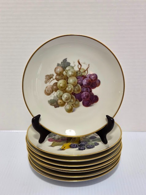 Eschenbach Bavaria Baronet China Set of 8 Plates Fruits Gold Trim 7.75” Germany