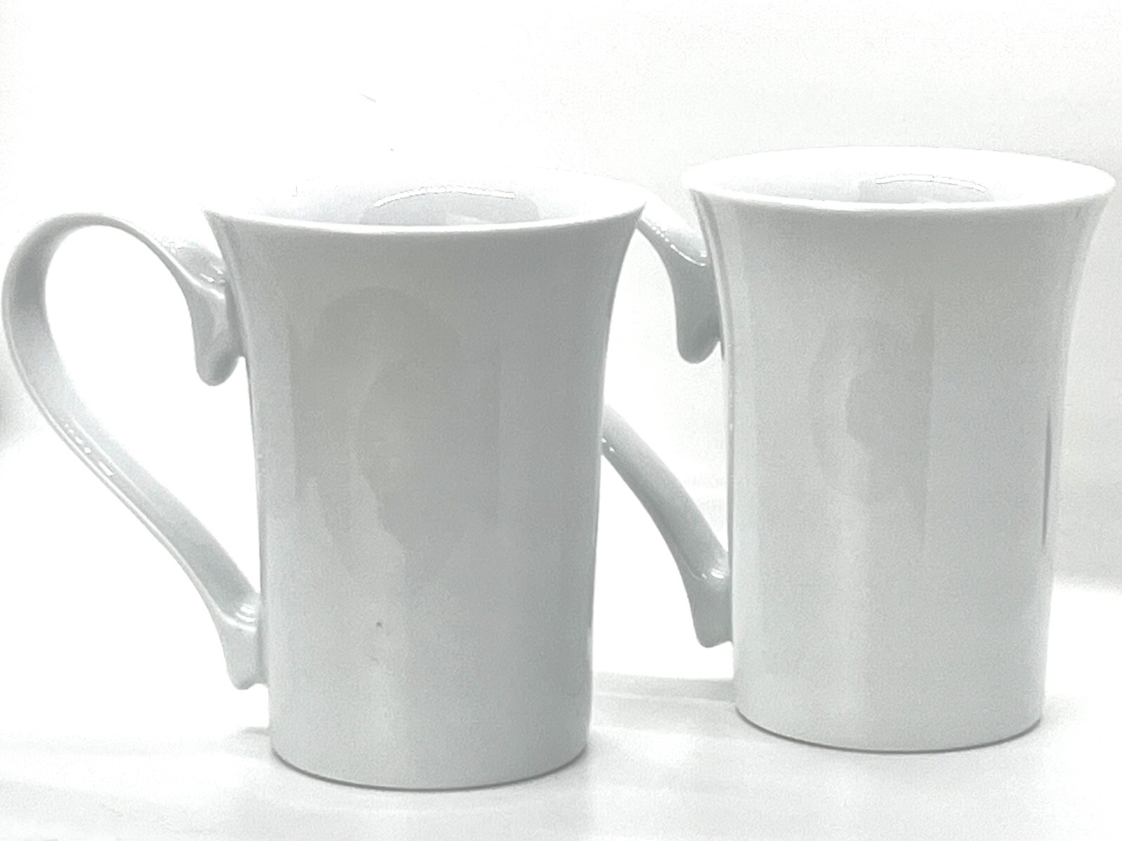 2 Starbucks 11 Oz  White Fabrique Contemporary Mug Cup Coffee Tea Hot Cocoa