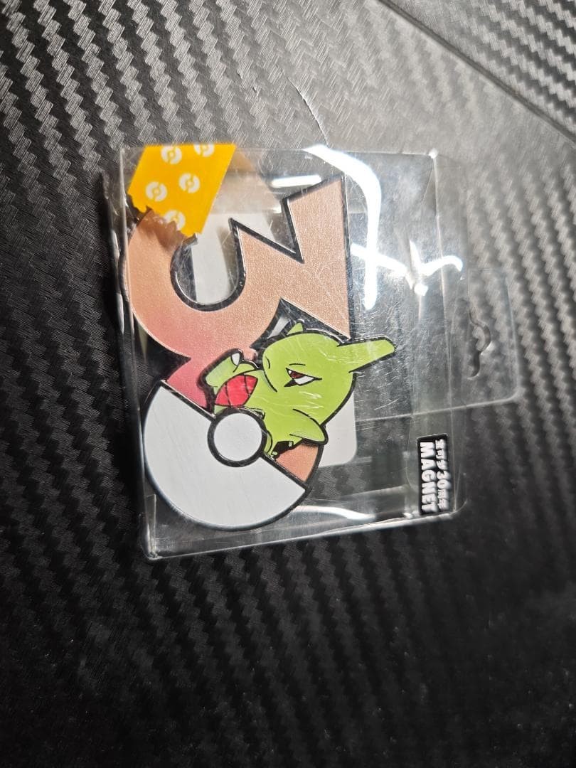 Yogirasu Magnet 30th Anniversary  Limited Unopened Pokémon Magnet (Ages 14+)
