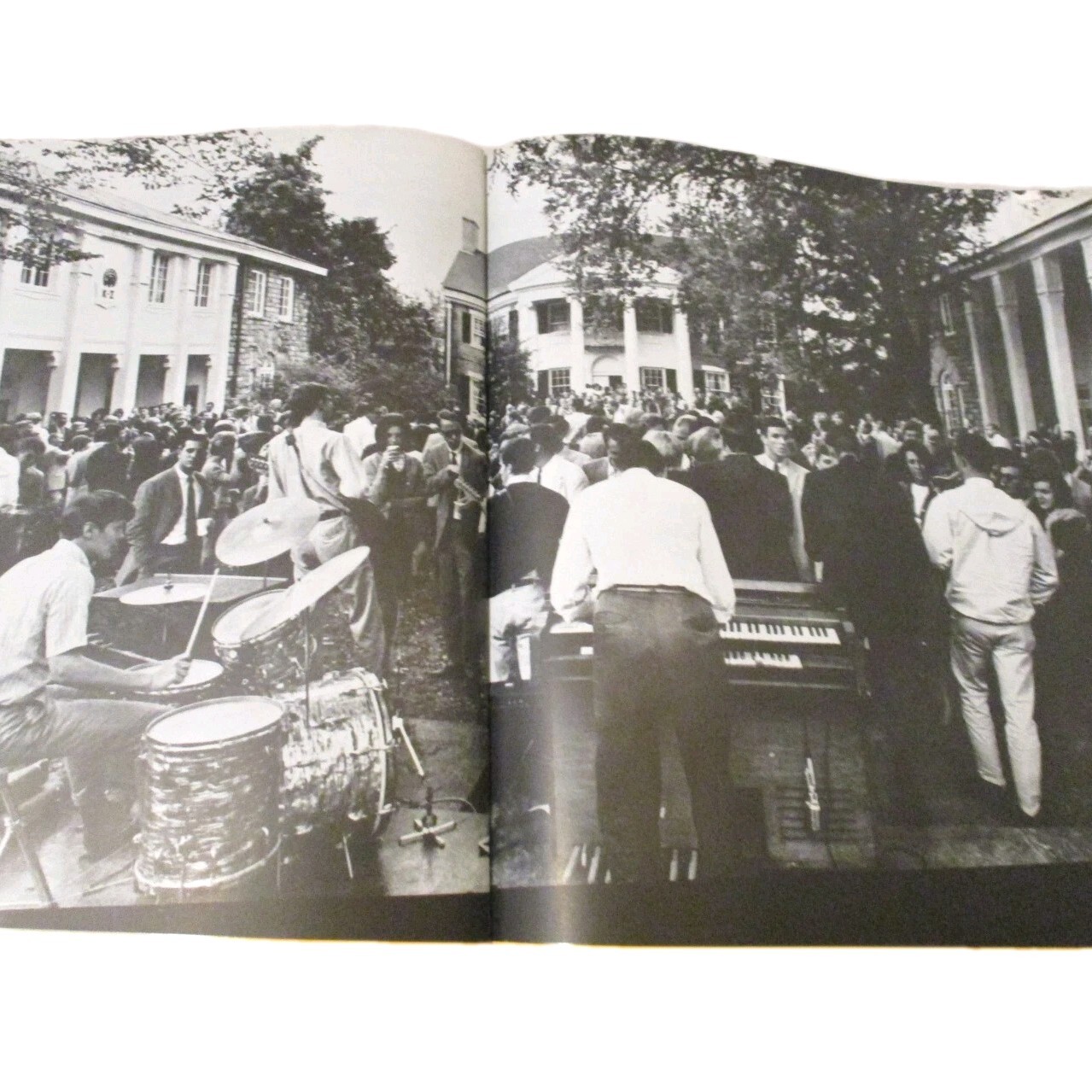 Yearbook University of North Carolina No Writing 1965 Yackety Yack Vintage 