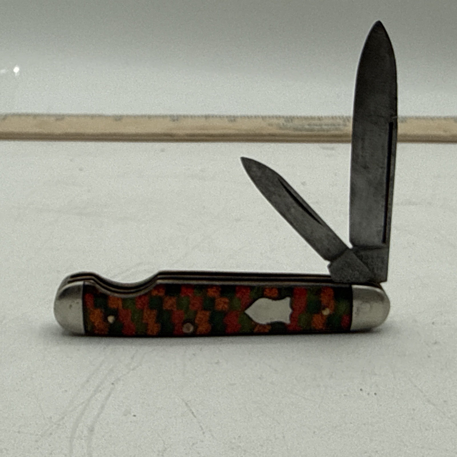 Vintage HIBBARD SPENCER BARTLETT & Co 2 BLADE CELLULOID - 2879 POCKET KNIFE Vintage HIBBARD SPENCER BARTLETT & Co 2 BLADE CELLULOID - 2879 POCKET KNIFE