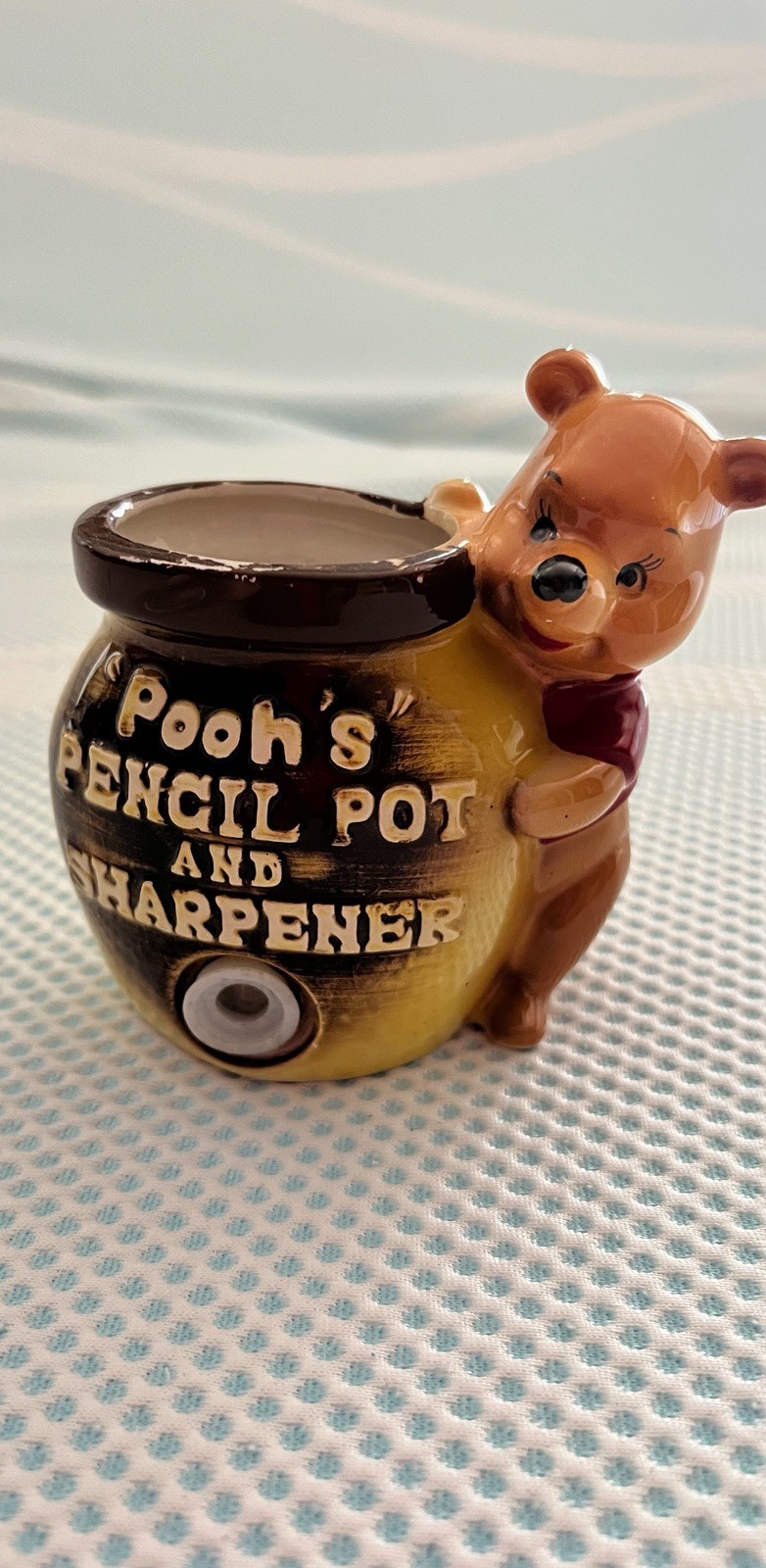 Disney Vintage Pooh Pot pencil holder and sharpener