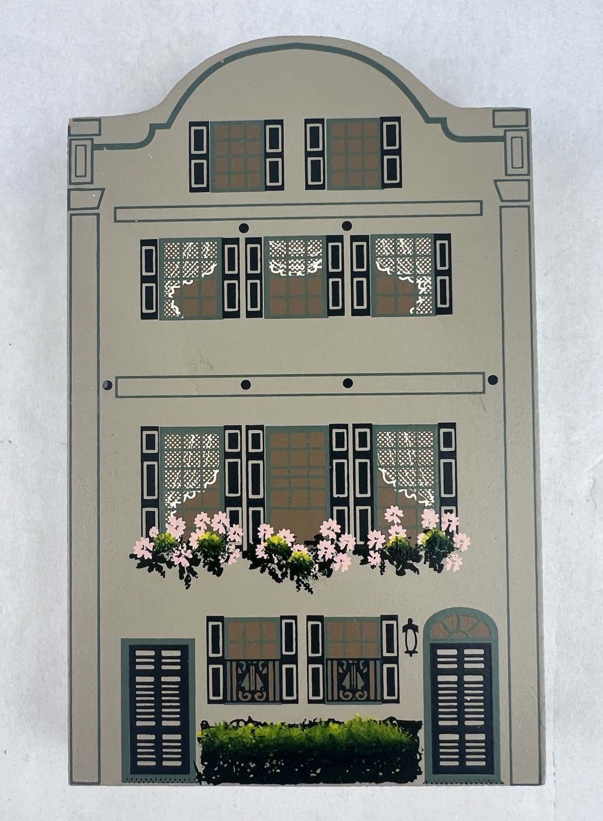 Shelia\'s Collectible House Rainbow Row II  95 East Bay Charleston, SC 1993 CHS44