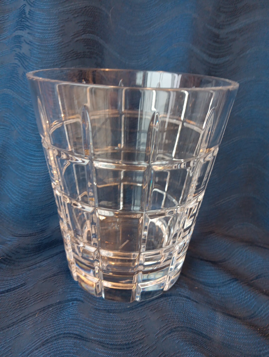Vtg Faberge Metropolitan Clear Champagne Ice Bucket 7 inches tall