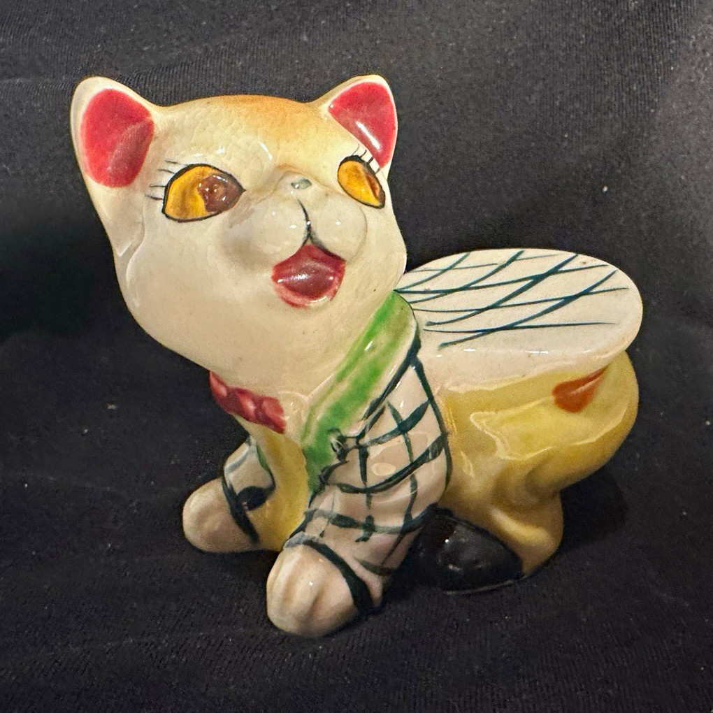Vintage Japan Anthropomorphic Cat Salt Pepper Shaker Ceramic Kitsch MCM