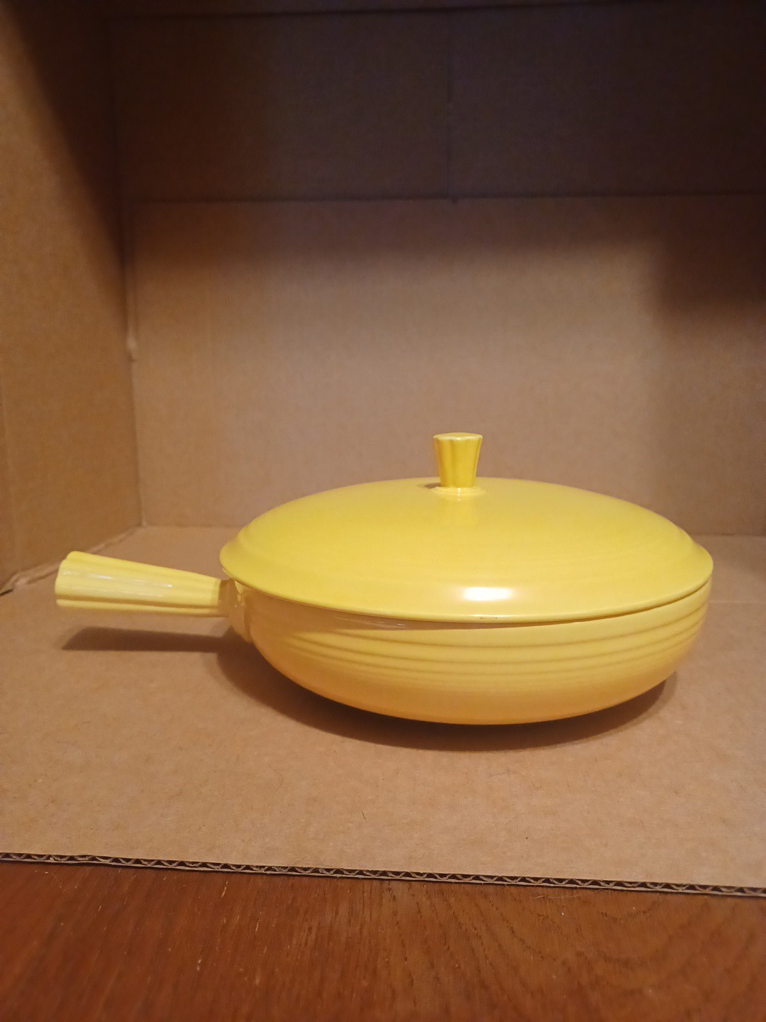 Vintage Fiestaware Orig Yellow French Casserole W/Lid. 1940-42. No Chips/Cracks.