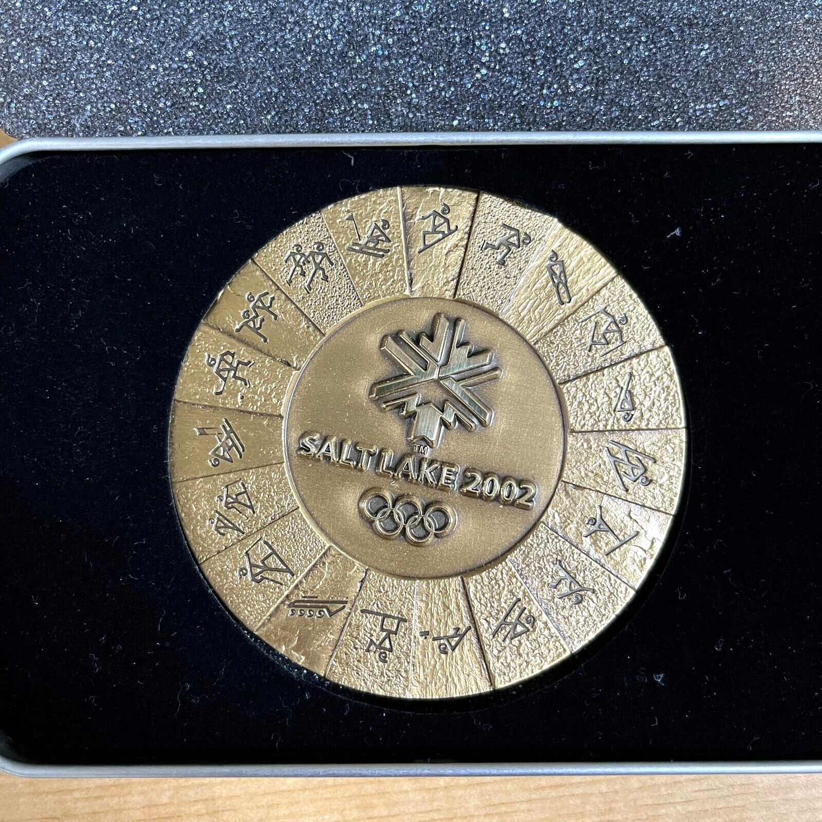 RARE 1924-2002 SLC Olympic Winter Games Medallion with Symbol Arts 3x3” 8.4 oz