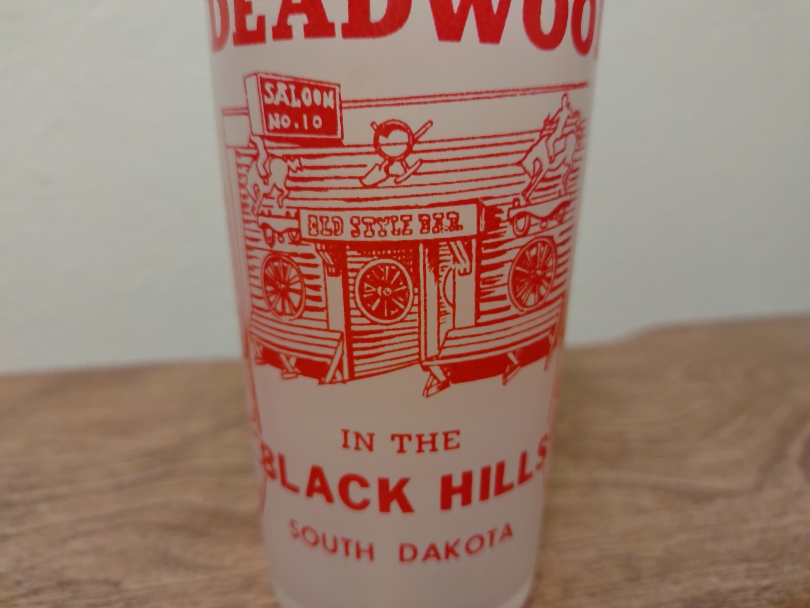 Vintage Deadwood South Dakota Souvenir Glass Wild Bill Calamity Jane  5\'\', EXC