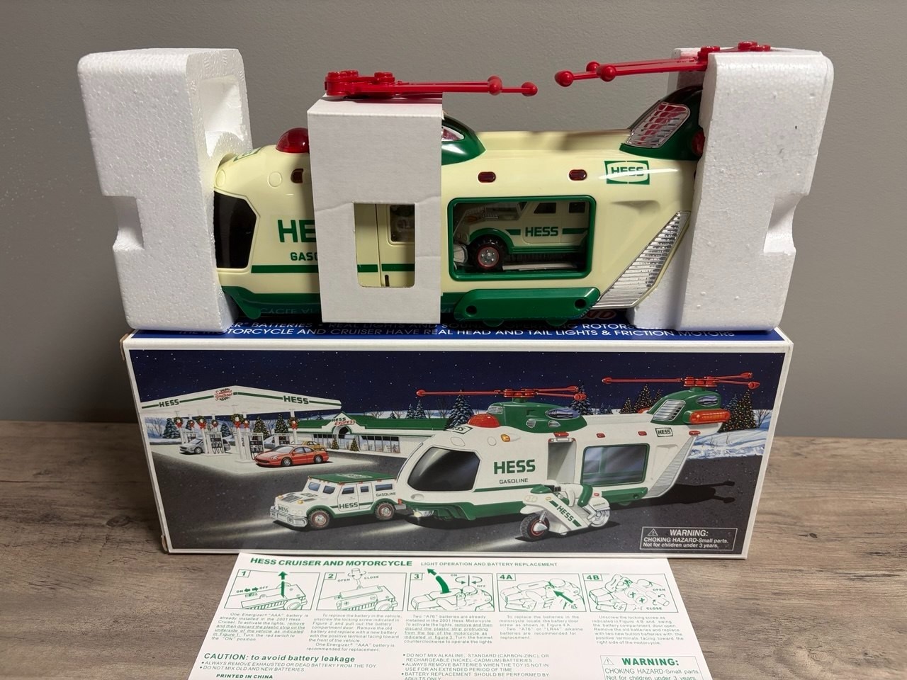 2001 Hess Helicopter with Motorcycle and Cruiser New In Box YELLOWED