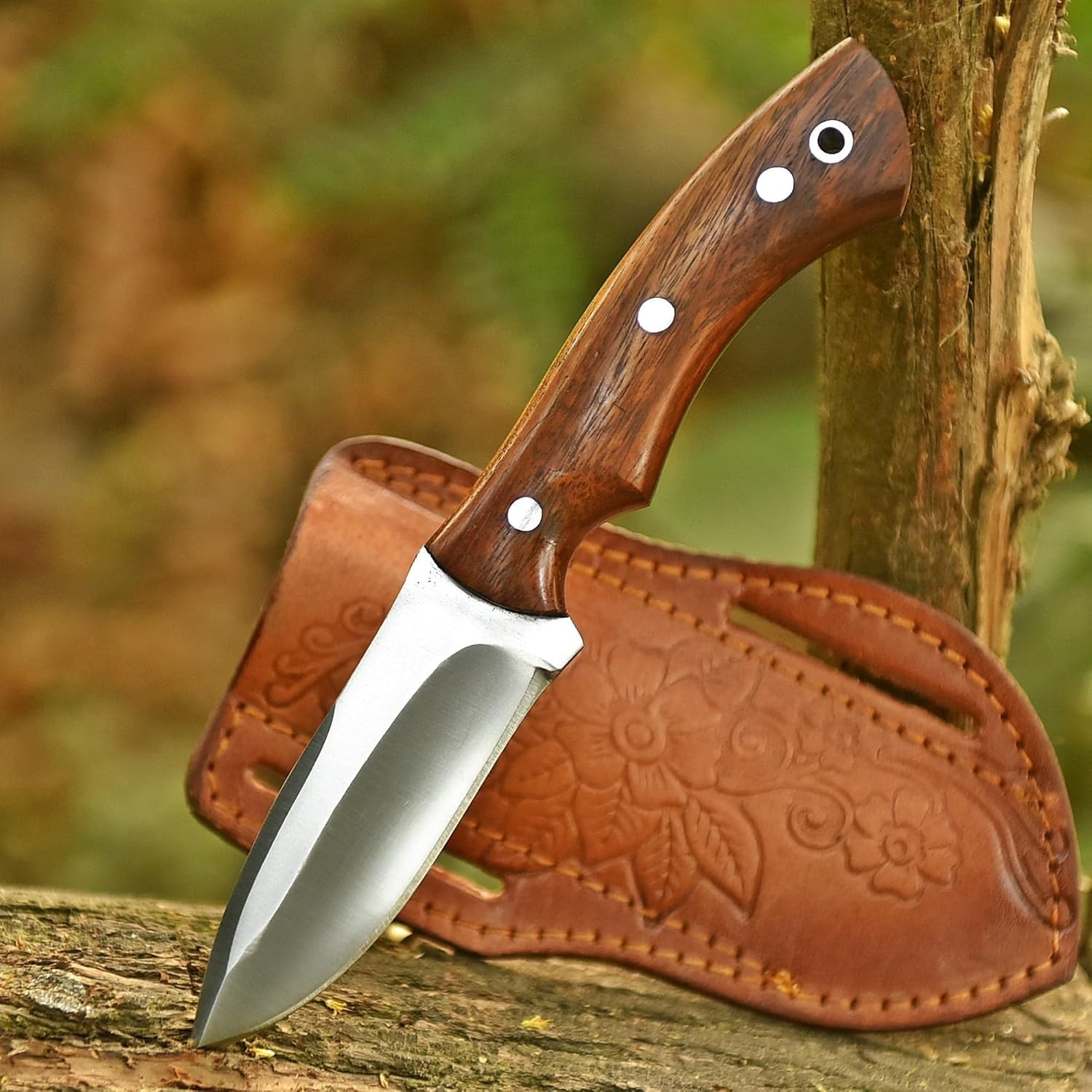 Handmade D2 Steel Hunting Skinner Knife Rosewood Handle Leather Sheath Full Tang