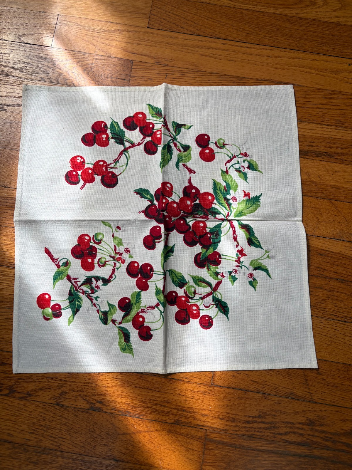 Vintage Wilendur Eight Cherry Napkins 