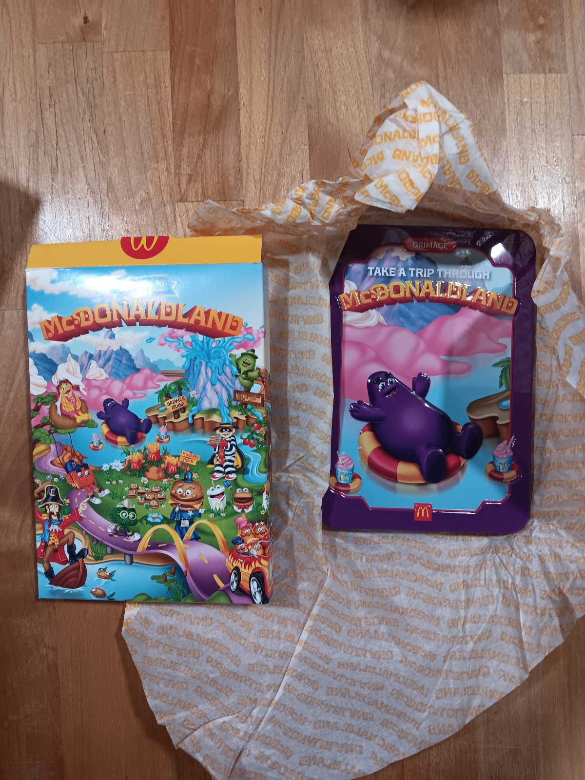 McDonald\'s McDonaldland Grimace Collectible Tin Happy Meal complete in box New