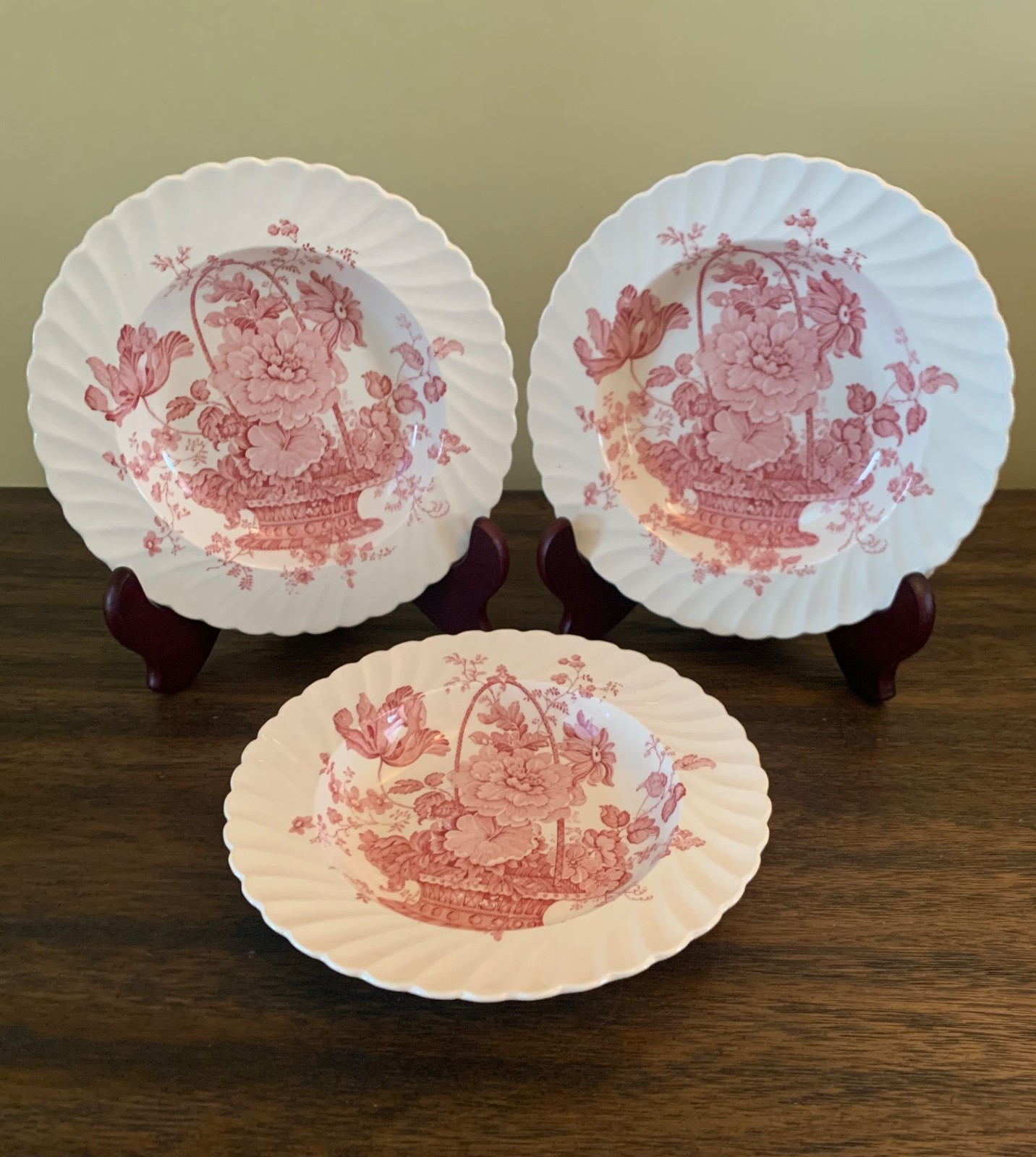 Royal Staffordshire Charlotte Scalloped Edge 8\ Royal Staffordshire Charlotte Scalloped Edge 8\