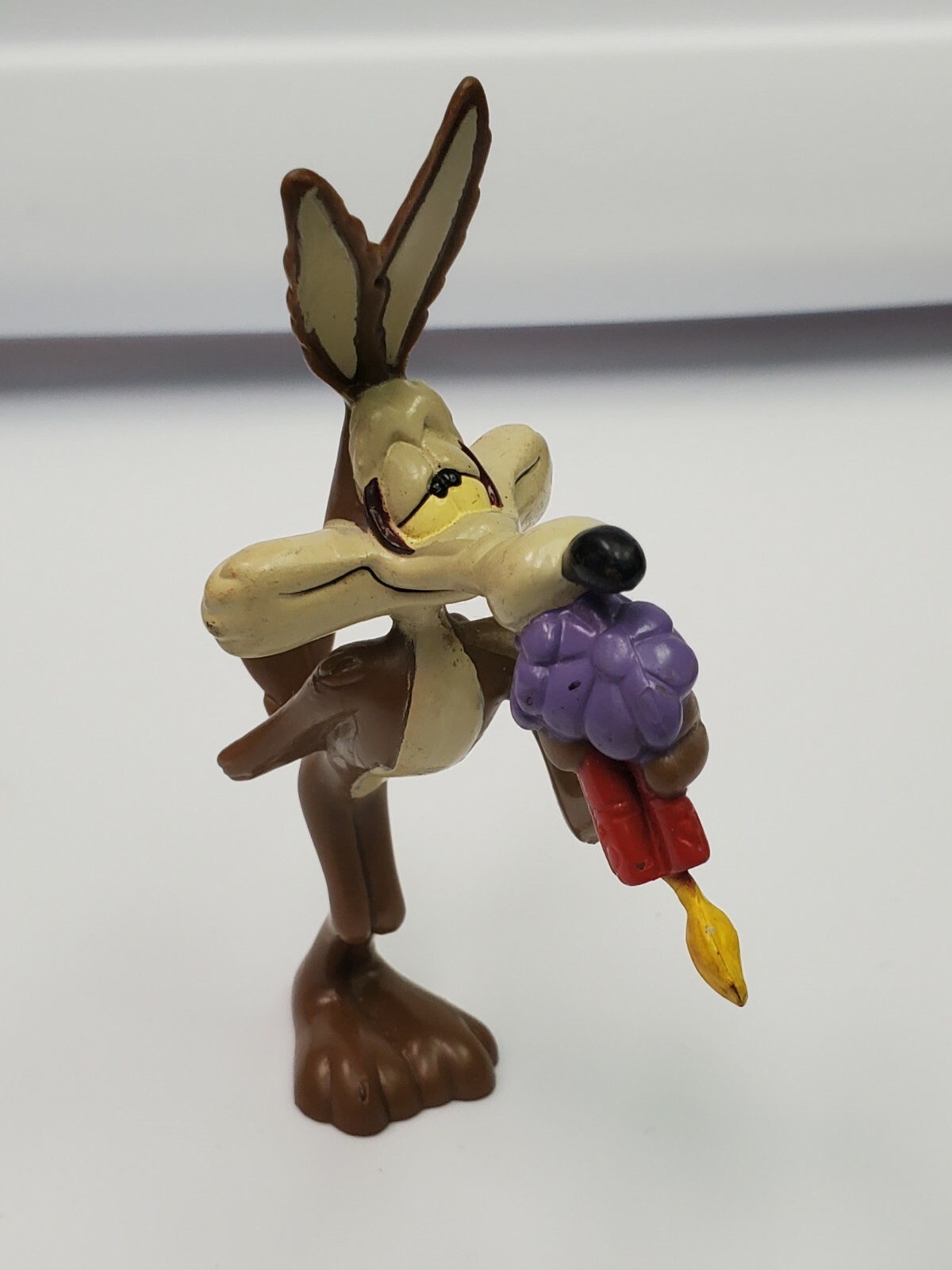 Vintage Wile E Coyote TNT Bouquet PVC Figure 1994 TYCO Looney Tunes Cake Topper