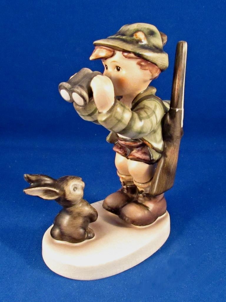 Vintage M J / M I Hummel GOOD HUNTING #307 GOEBEL® 5\