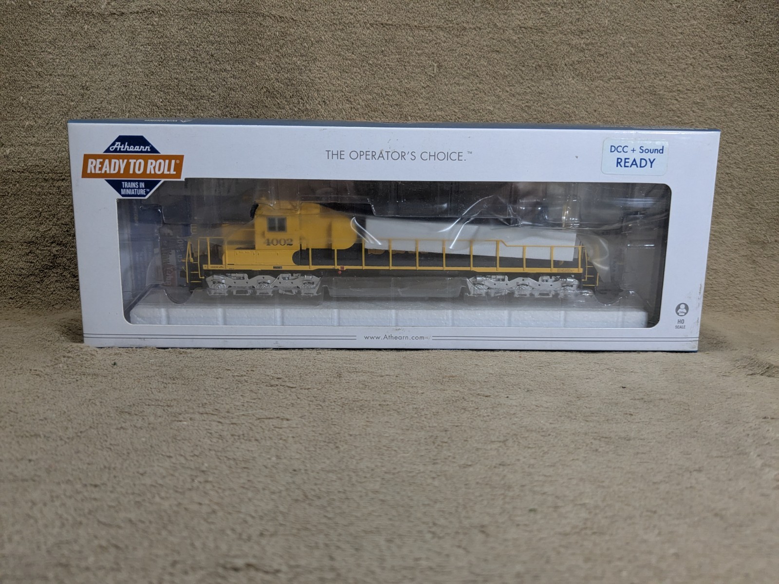 ATHEARN ATH64368  HO EMD GP39 LOCOMOTIVE SOUND READY SANTA FE 4002 G2U