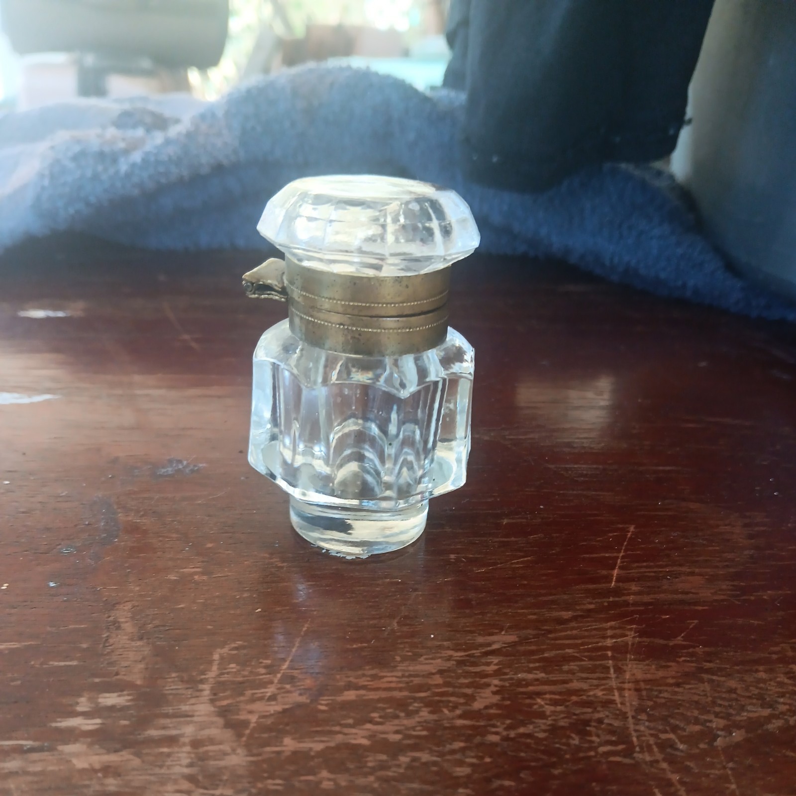 VERY RARE Inkwell UNIQUE Antique Clear Glass Brass Octagonal