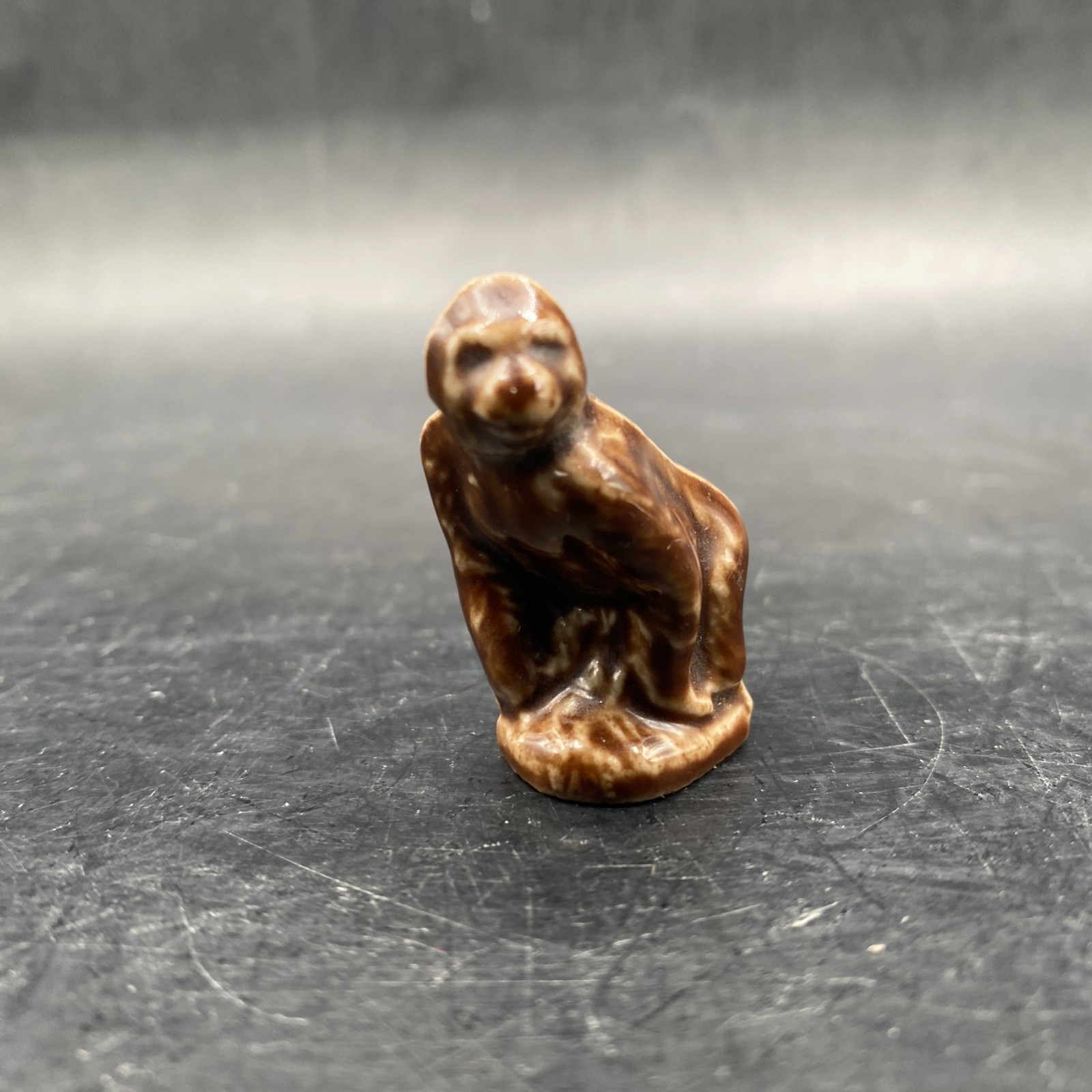 Wade Whimsies Gorilla Figurine Red Rose Tea England