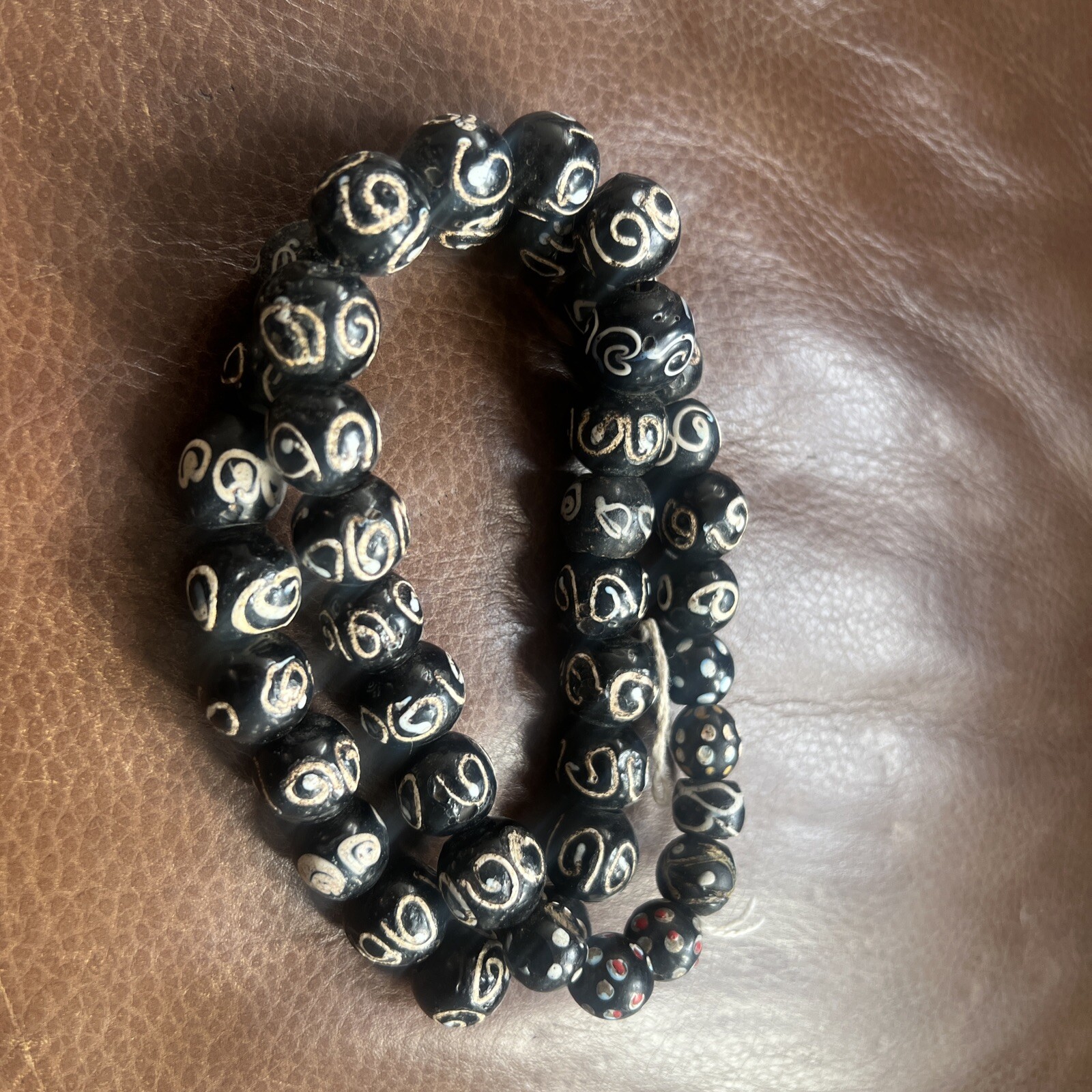 Antique Zen trade beads, Venetian, ~9-12mm, 43beads, 23 inch Length strand