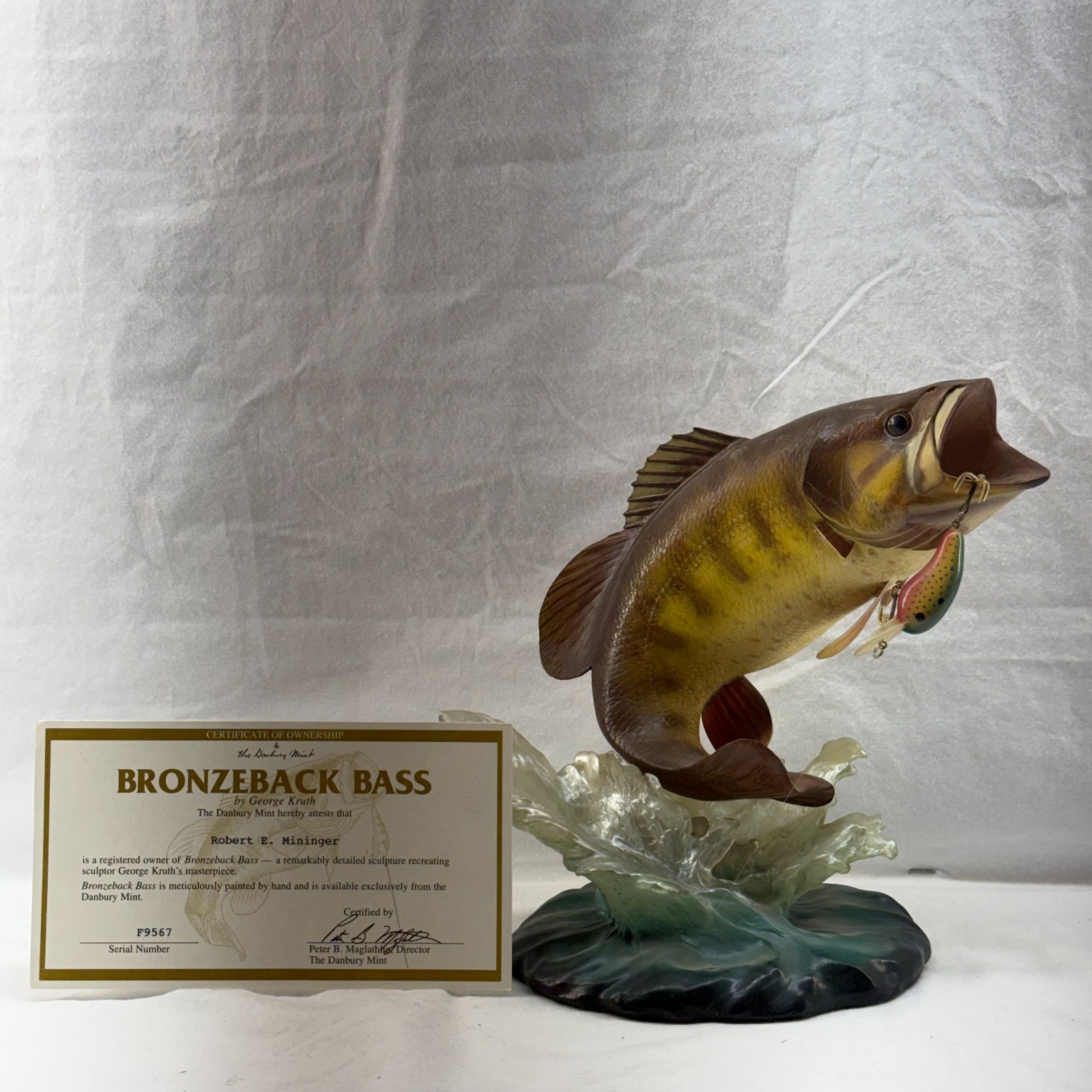Danbury Mint “Bronzeback Bass” by George Kruth – With Certificate Danbury Mint “Bronzeback Bass” by George Kruth – With Certificate