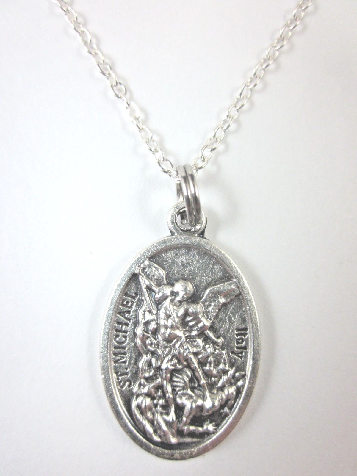 Ladies St Michael Archangel /Guardian Angel Medal Pendant Necklace 20\