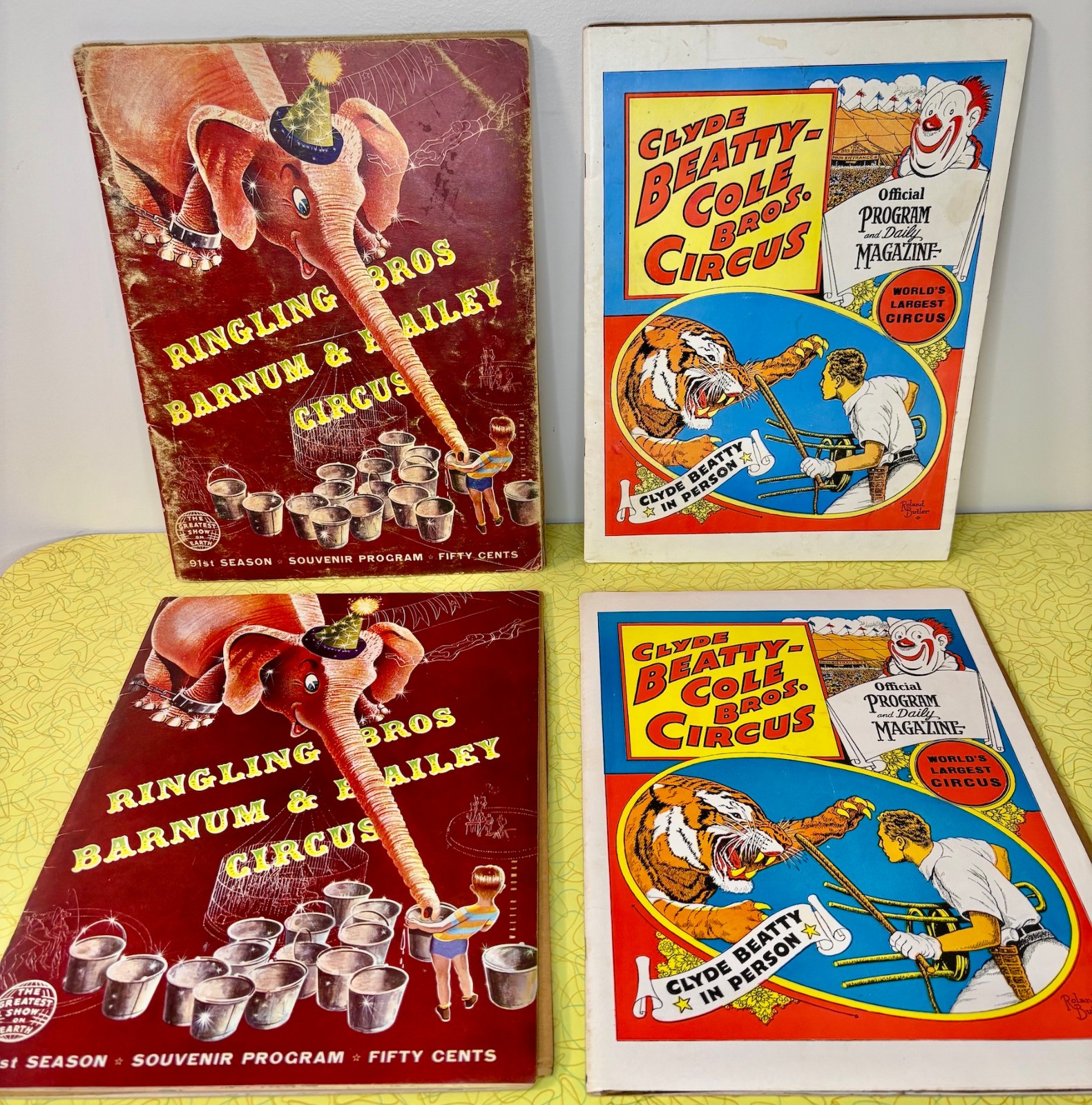 Lot 4 Vintage Circus Souvenir Programs 1961 Ringling Bros 1963 Clyde Beatty Cole Lot 4 Vintage Circus Souvenir Programs 1961 Ringling Bros 1963 Clyde Beatty Cole