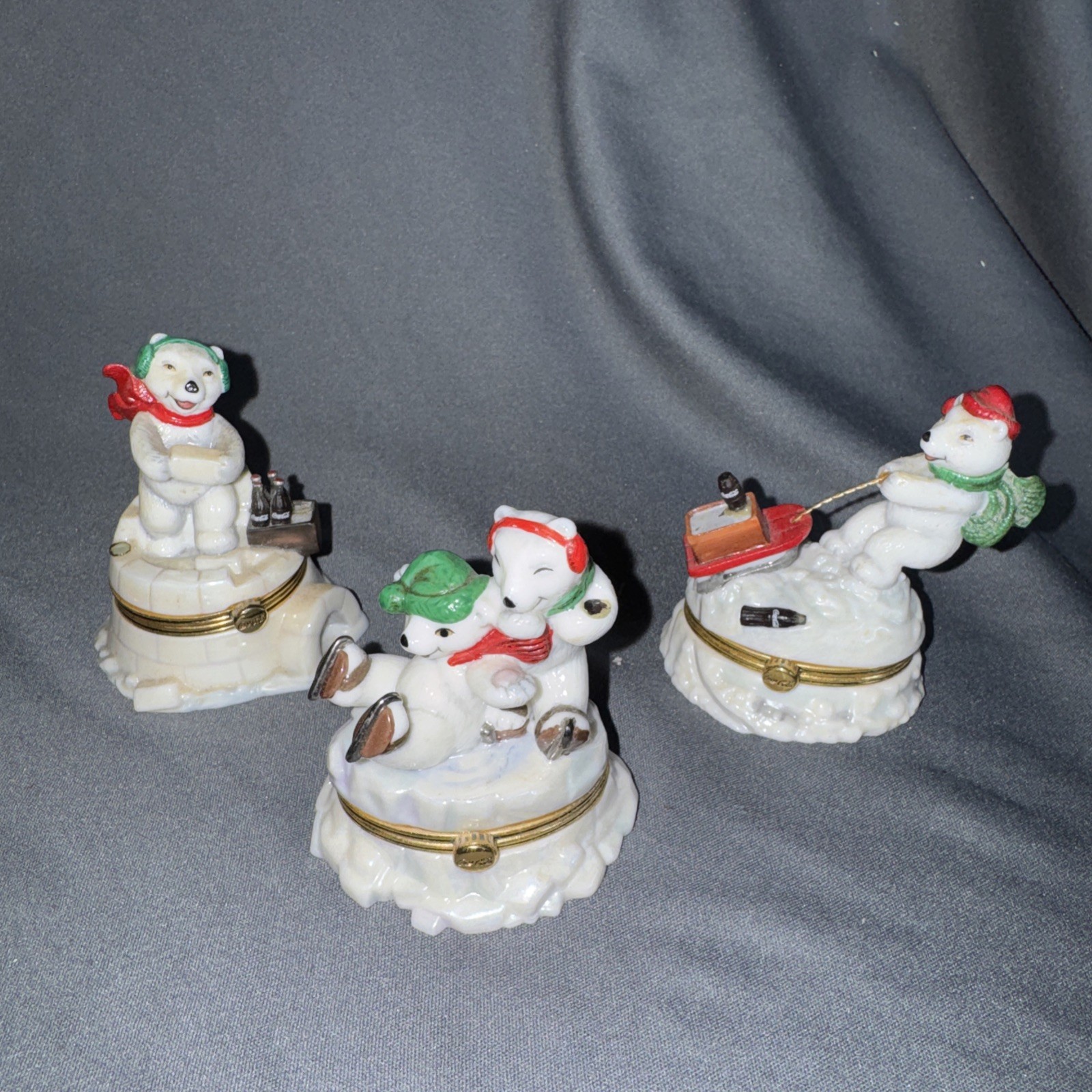 Coca-Cola 1999 Franklin Mint Polar Bear Trinket Boxes. Some Bottles are broken.