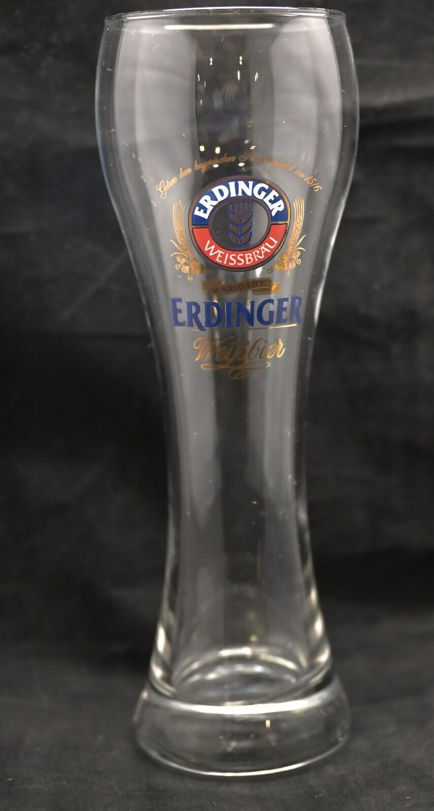 Vintage Erdinger Weissbräu Bayern Logo 0.5L German Wheat Beer Glass by SAHM Vintage Erdinger Weissbräu Bayern Logo 0.5L German Wheat Beer Glass by SAHM