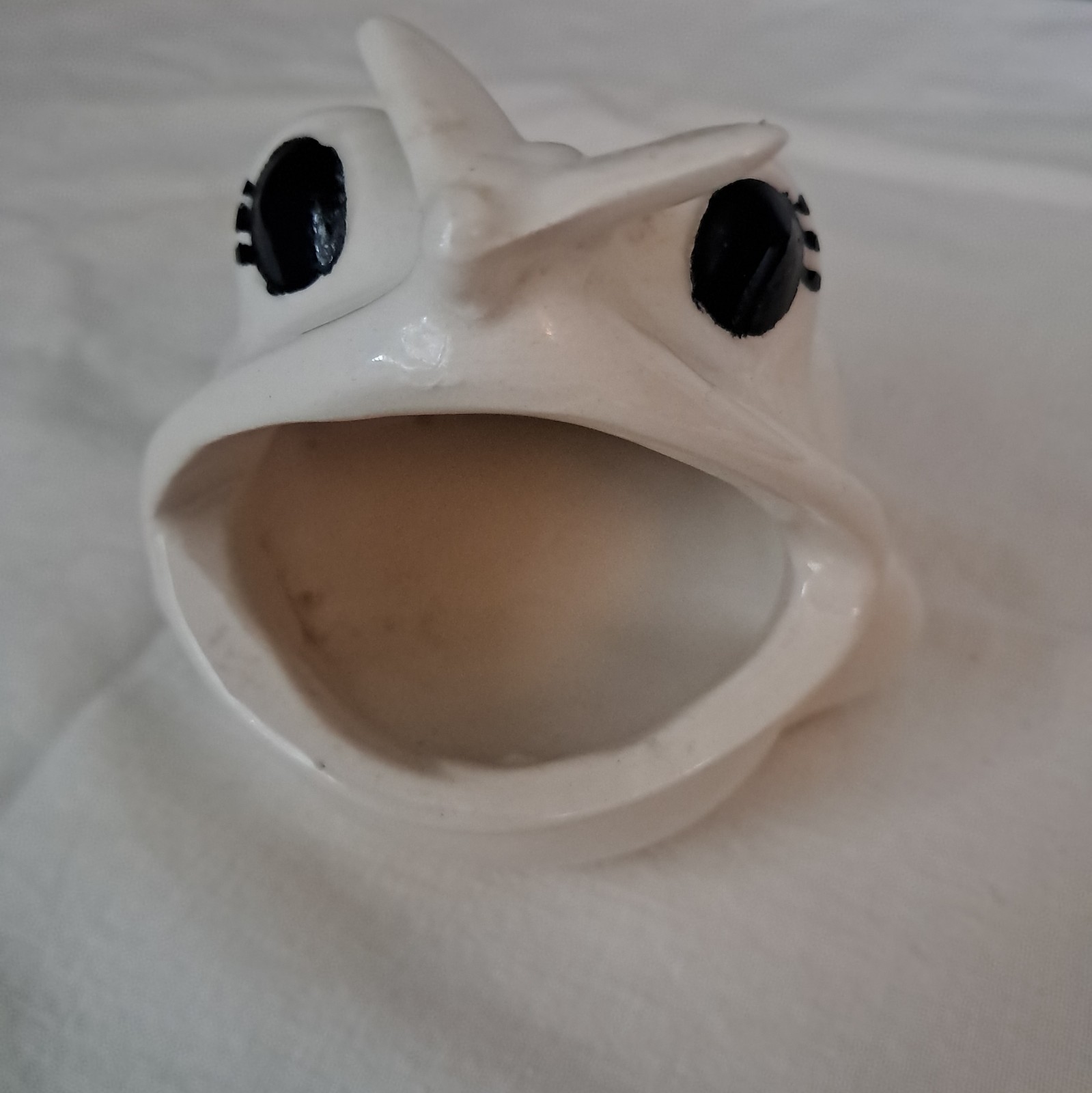 Big Mouth Girly Frog Ceramic Scubbie Sponge Holder Fly Floral Design
