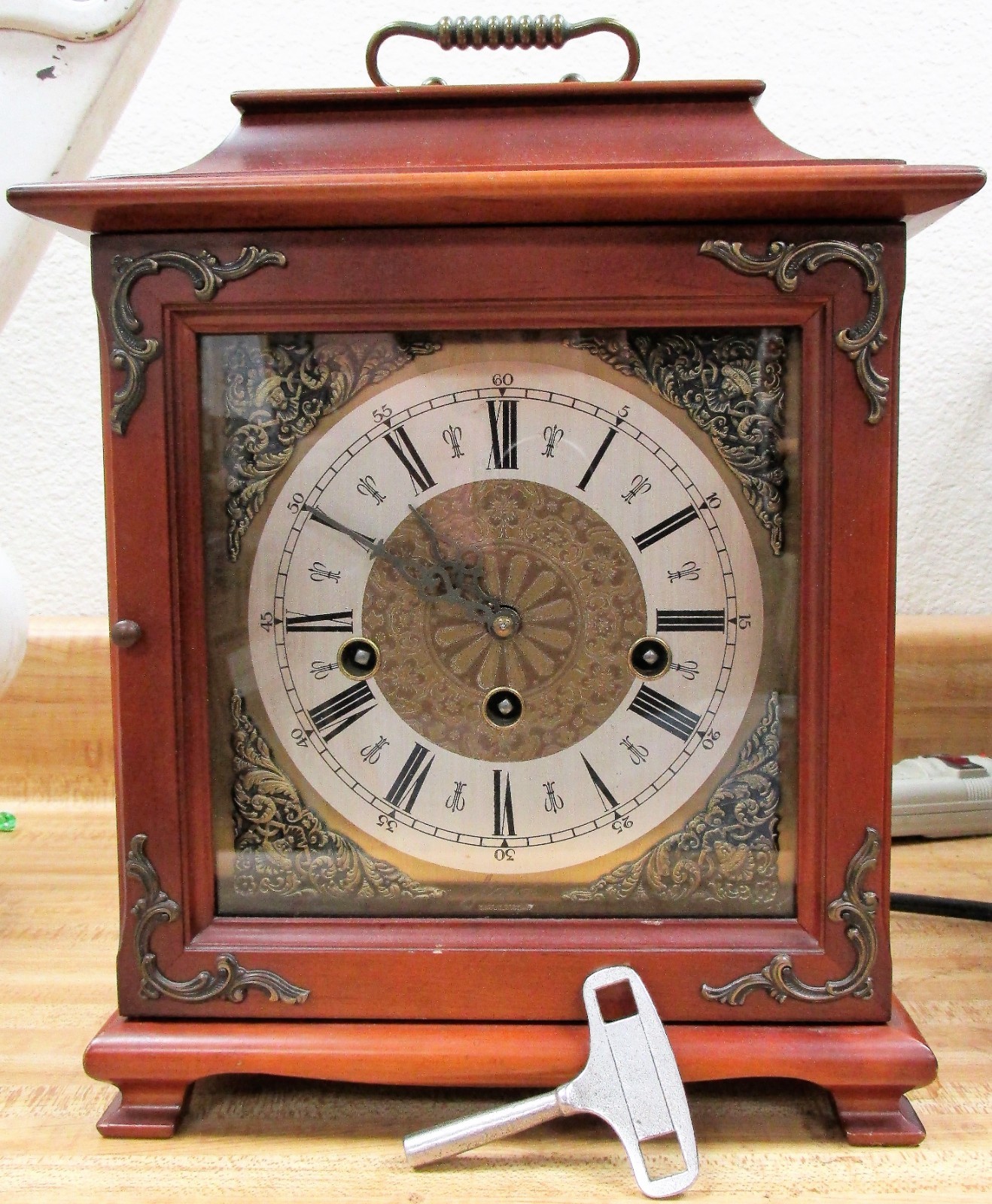 Vintage 1970s Haid 340-020 Westminster Chime Mantle Clock with key Works