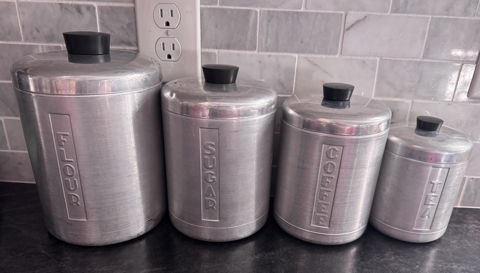 VINTAGE METASCO ALUMINUM WARE NESTING CANISTER SET MADE IN USA 1950/1960