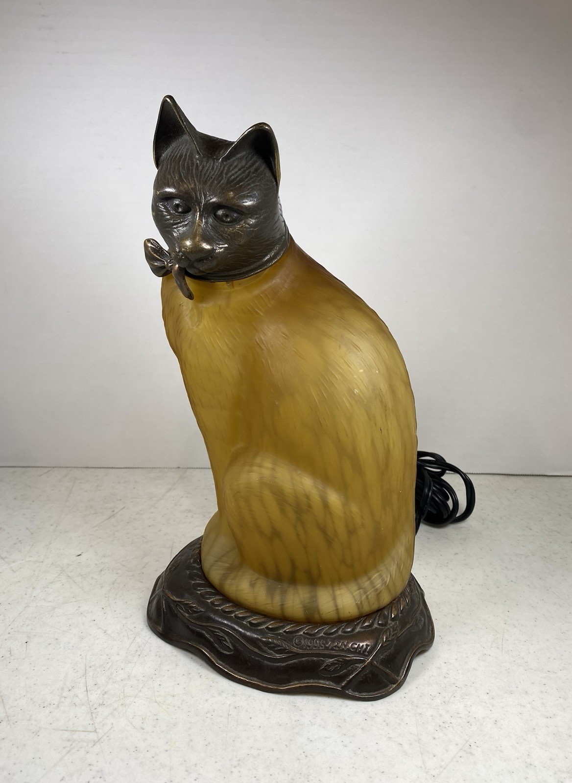 Vintage 1996 Andrea by Sadek Tin Chi Amber Glass Cat Lamp 11” *SEE DESCRIPTION* Vintage 1996 Andrea by Sadek Tin Chi Amber Glass Cat Lamp 11” *SEE DESCRIPTION*