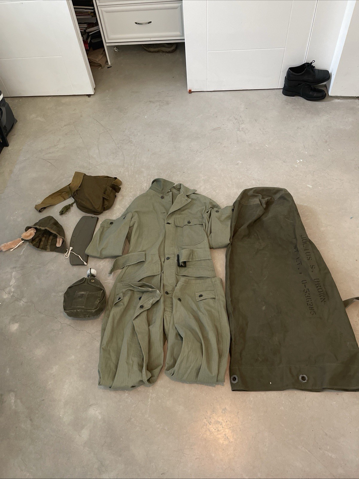 Lot of Ww2/vietnam/cold War And More Military Items Lot of Ww2/vietnam/cold War And More Military Items