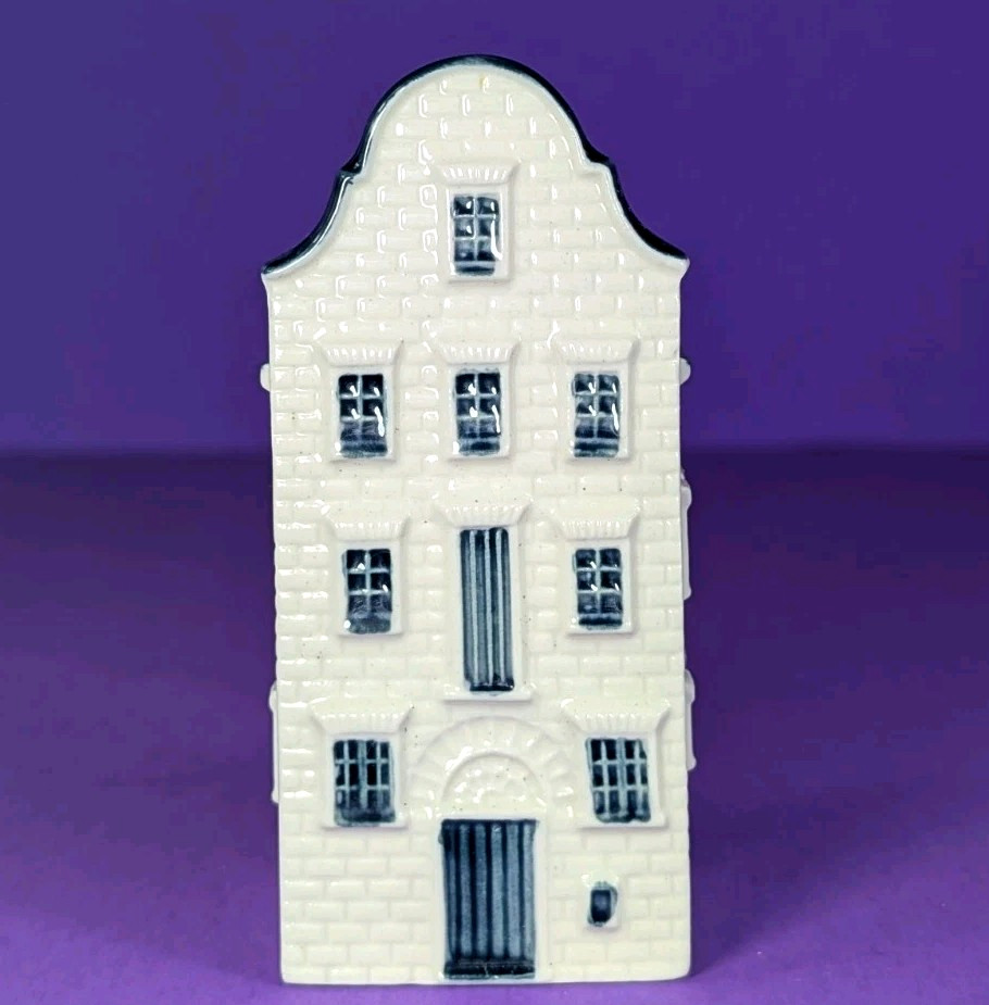 KLM House #79 Blue Delft BOLS Marknesse Airline Souvenir Wax Sealed EMPTY Vtg