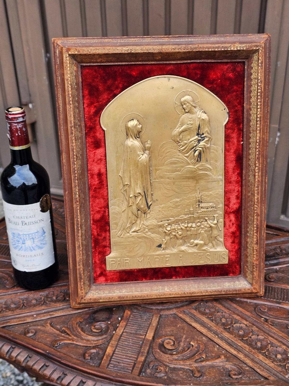 Antique P lenoir signed Metal bas relief marie a jesus Red velvet plaque