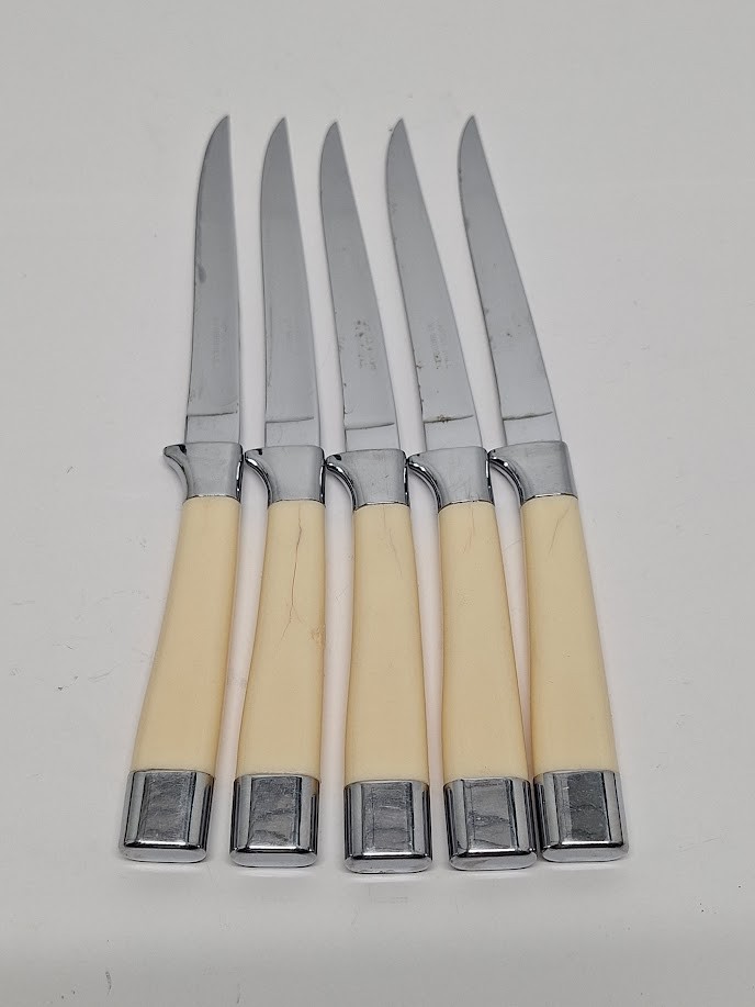 VTG Carvel Hall  Stainless Knife Set (5) Bakelite Handles