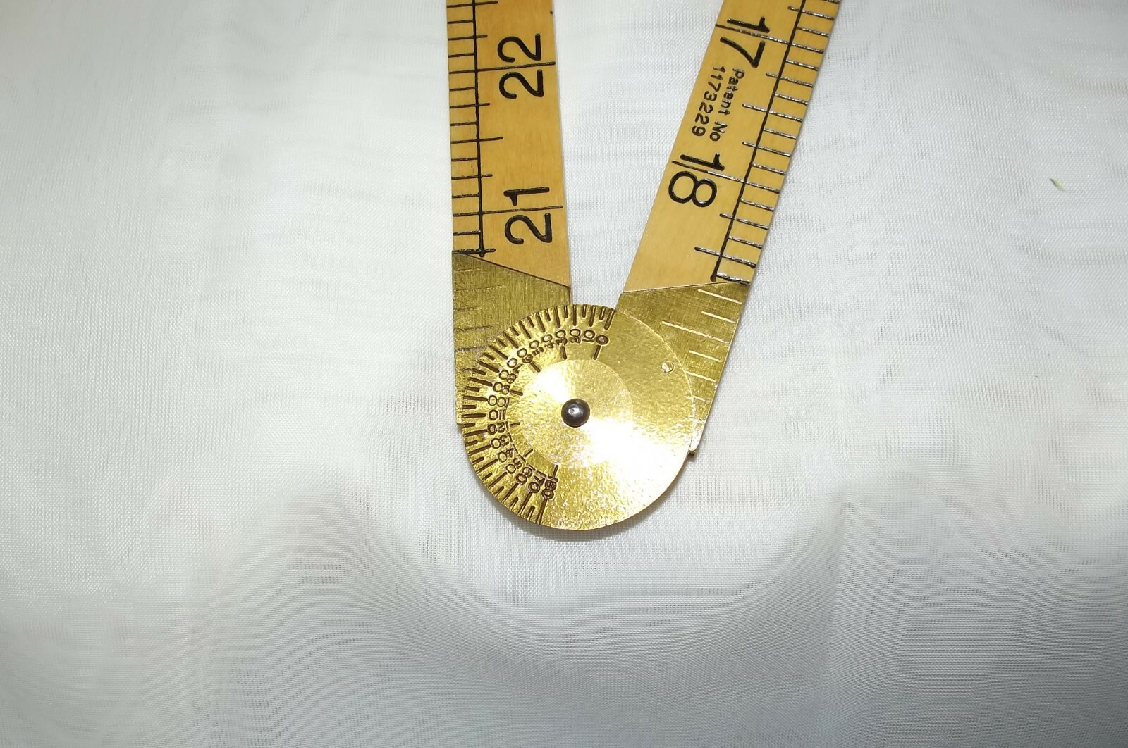  Vintage Rabone Chesterman Folding Wood Ruler No. 1162. 