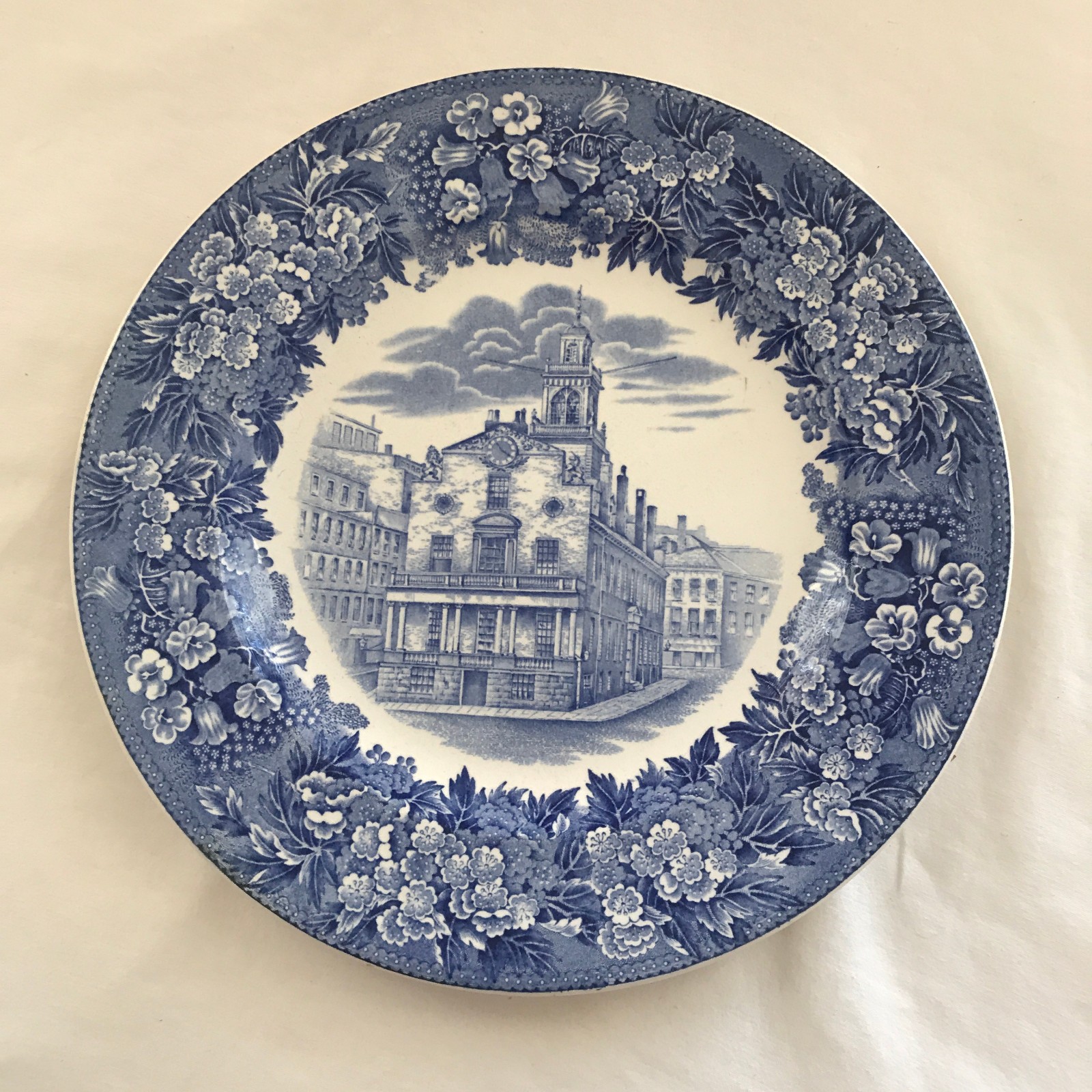 Boston, Mass - Old State House Wedgwood Vintage Plate 10 1/2\