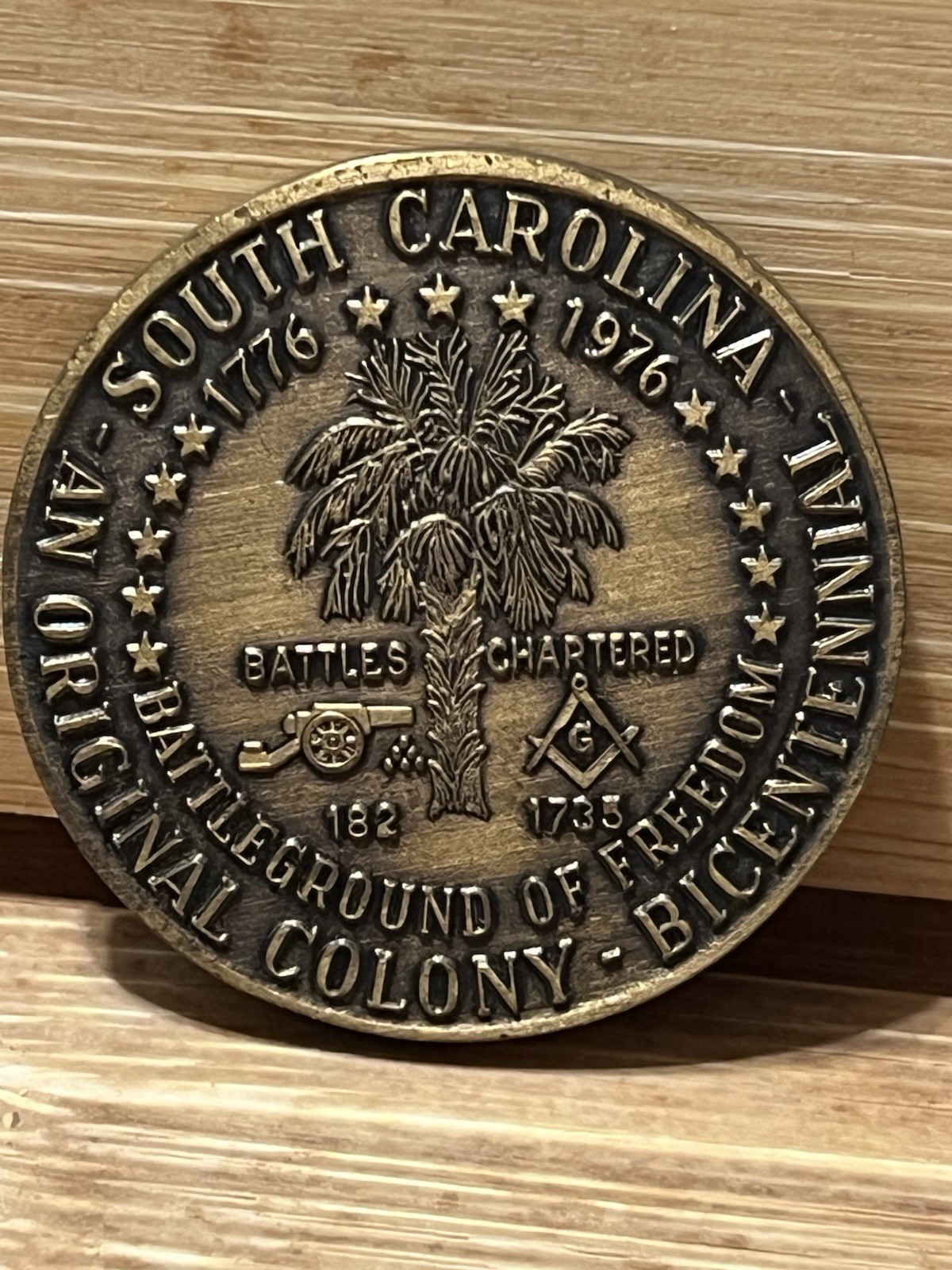 1776 - 1976 South Carolina Chartered Battles Ground of Freedom Collectible Coin 