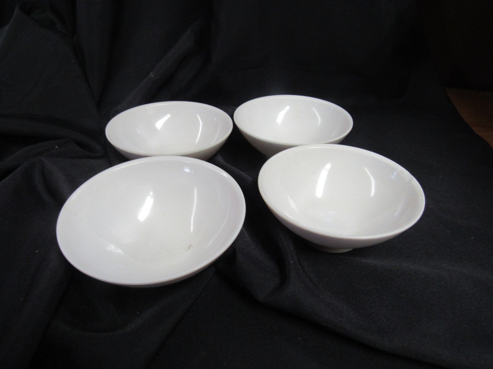 4 Vintage Boonton Ware USA #3303 Bowls White Desert C1