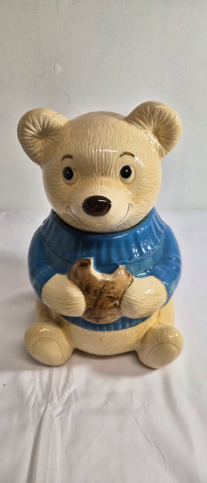 Vintage Metlox Calif USA Bear cookie jar Vintage Metlox Calif USA Bear cookie jar