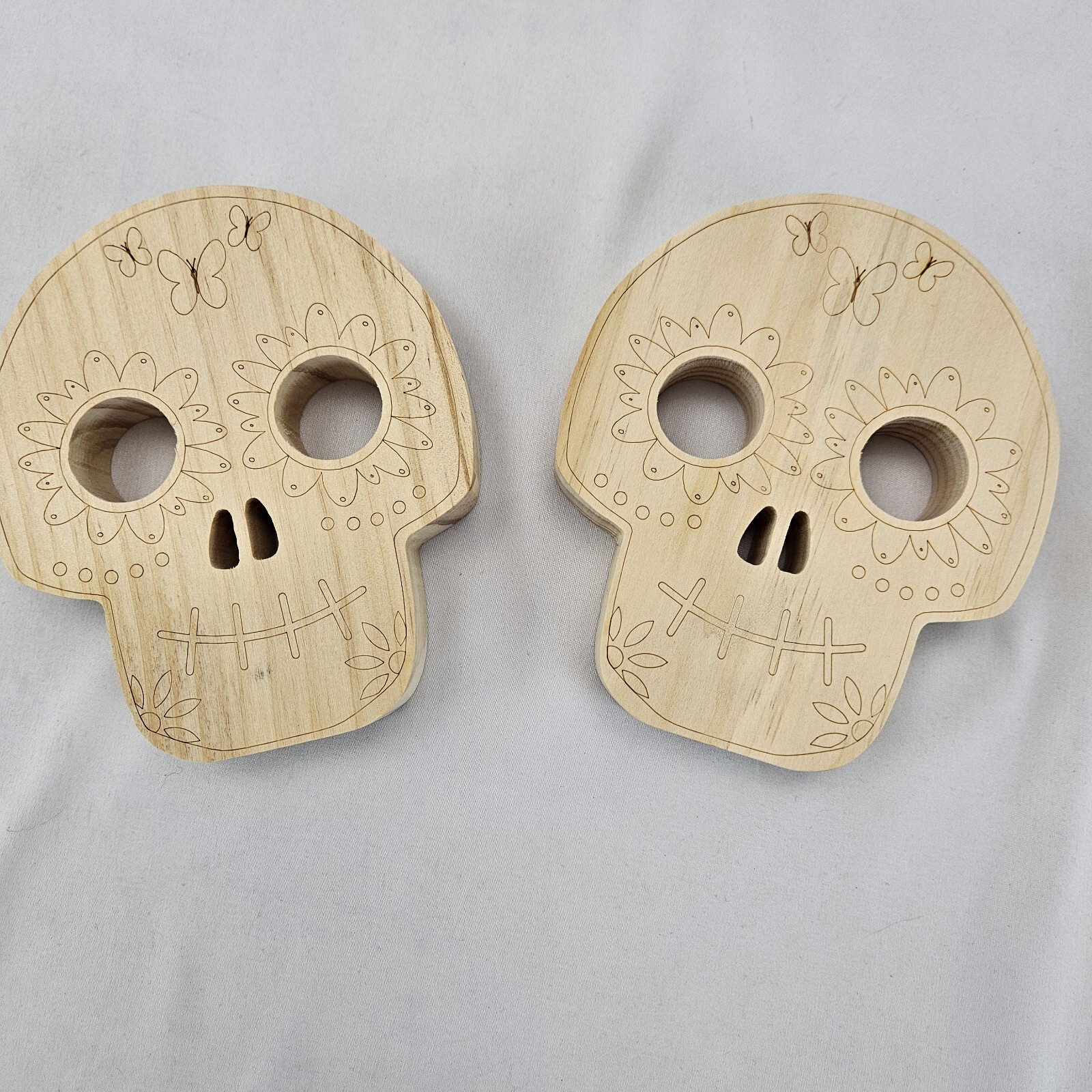 2 pcs Sugar Skull Standing Halloween 