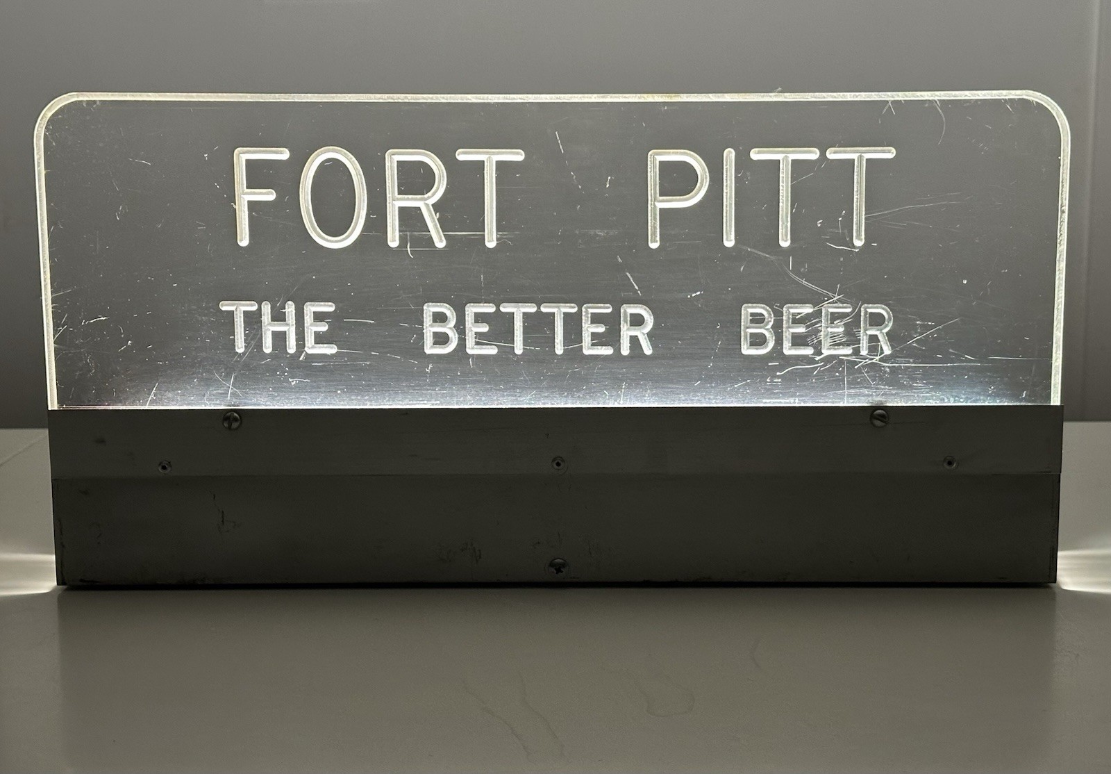 VTG 1950s Fort Pitt Beer Etched Acrylic Lighted Sign The Better Beer 18” *Read