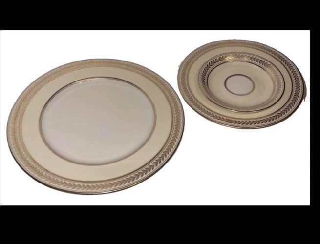 Vintage nice Lenox MALMAISON IVORY Dinner Salad Plate Saucer 3pc Place Setting Vintage nice Lenox MALMAISON IVORY Dinner Salad Plate Saucer 3pc Place Setting