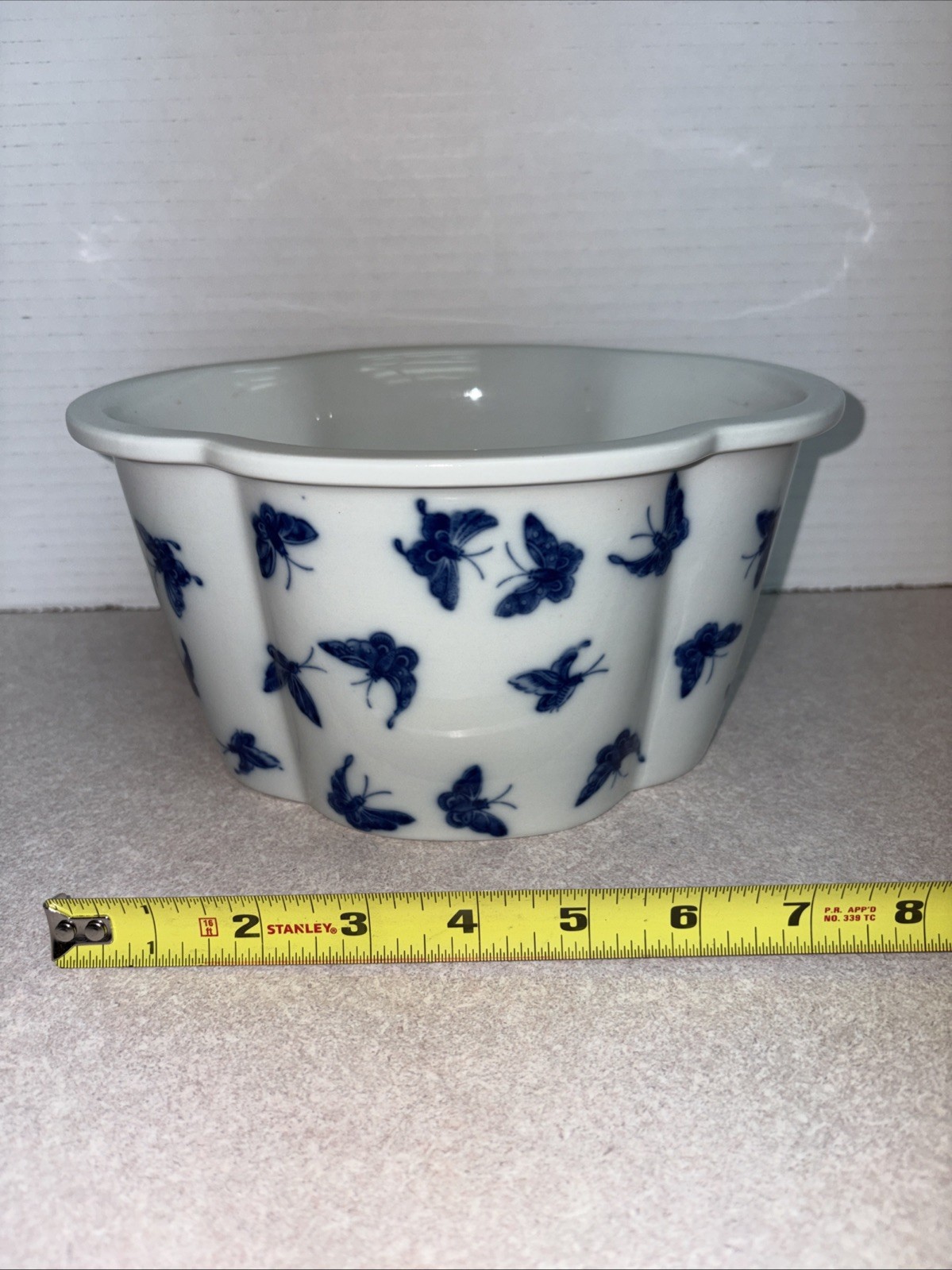 retired/rare: MOTTAHEDEH Vista Alegra Portugal Canton Blue Butterfly cache pot