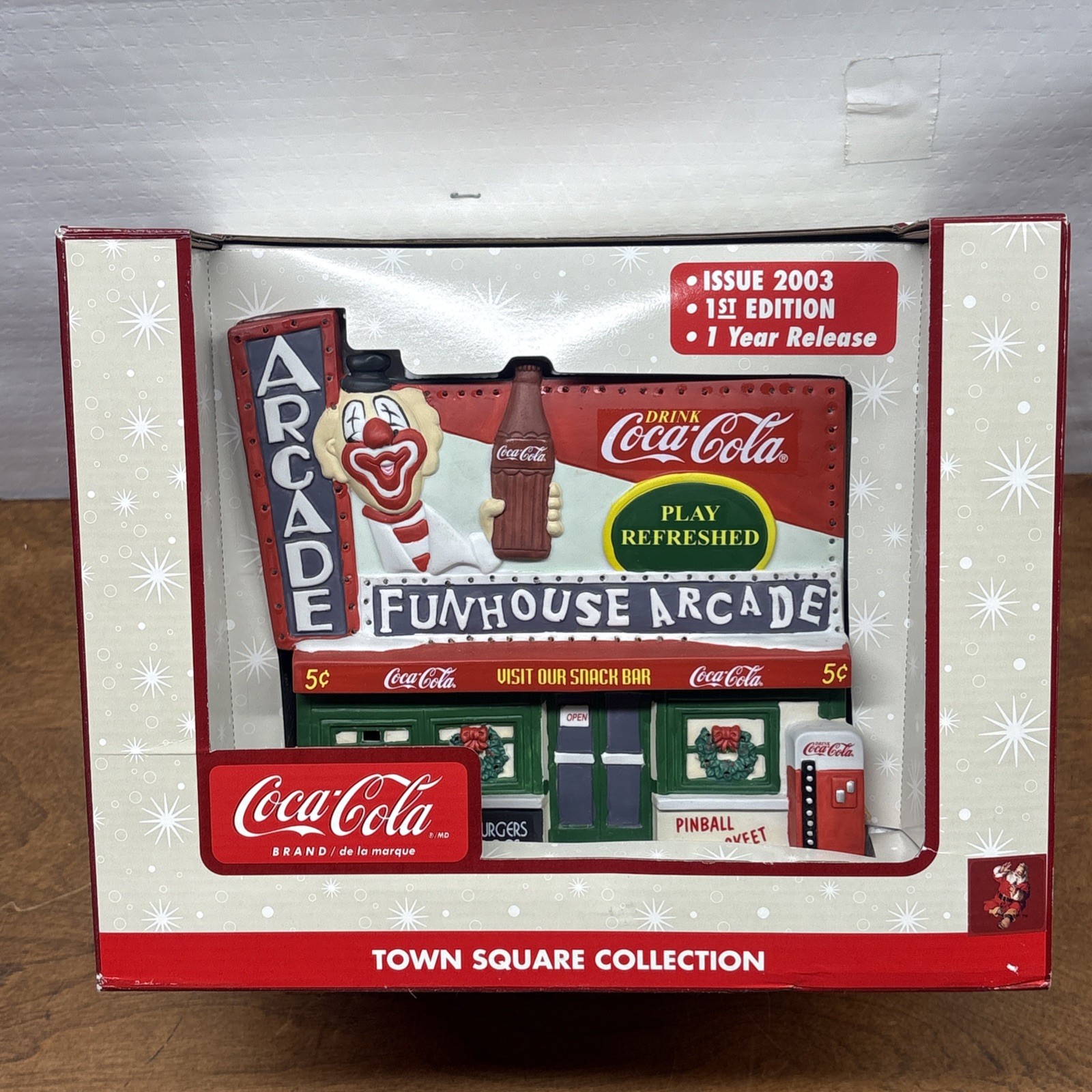 Coca Cola 2003 Town Square Collection Funhouse Arcade 1ST EDITION 1 Year Release Coca Cola 2003 Town Square Collection Funhouse Arcade 1ST EDITION 1 Year Release
