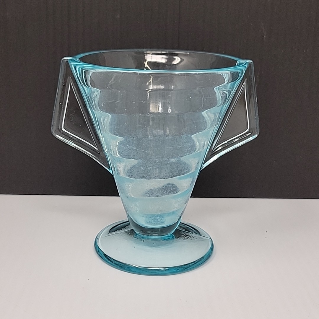 Westmoreland Huxford 1707 Optic Spiral  Vtg 1920s Ice Blue Footed MCM 4\