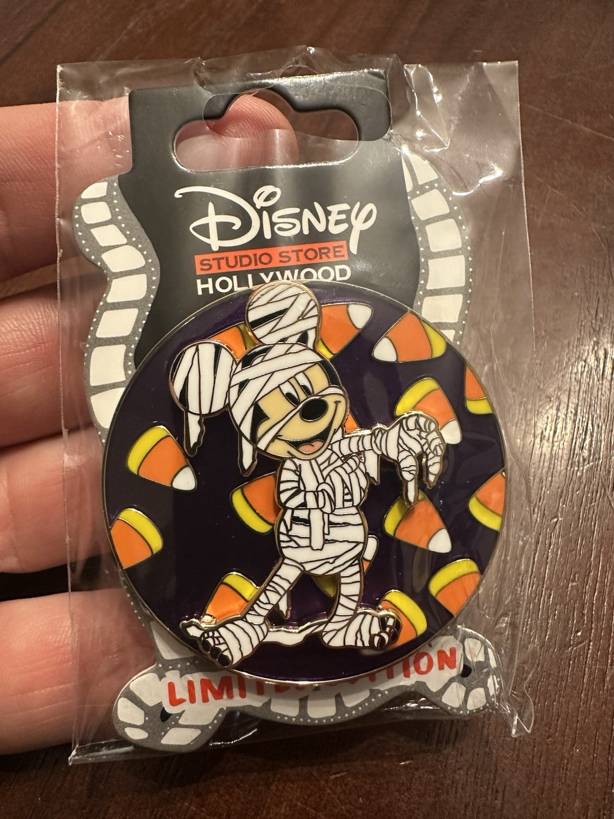 DISNEY FANTASY PIN DSSH Halloween CANDY CORN LE 400 Mickey Mouse Mummy